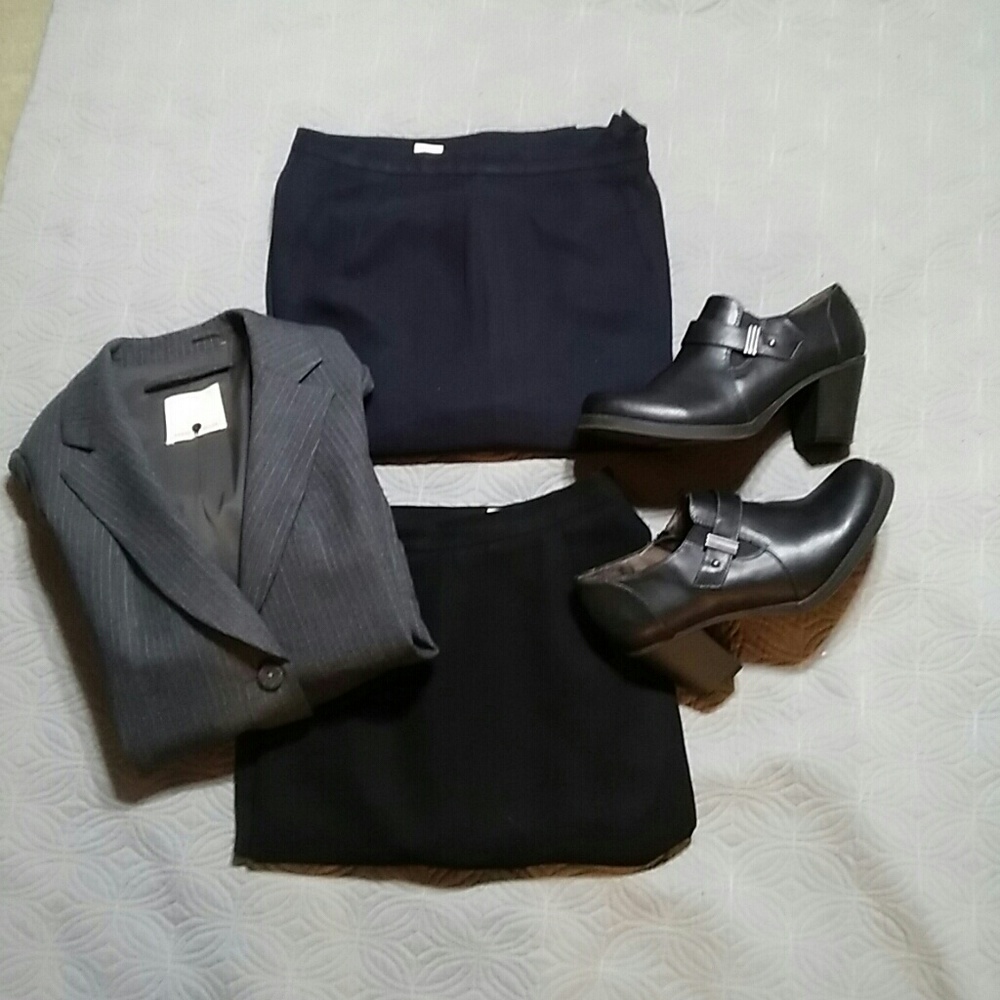 Casual Corner dress slacks, blue or black.